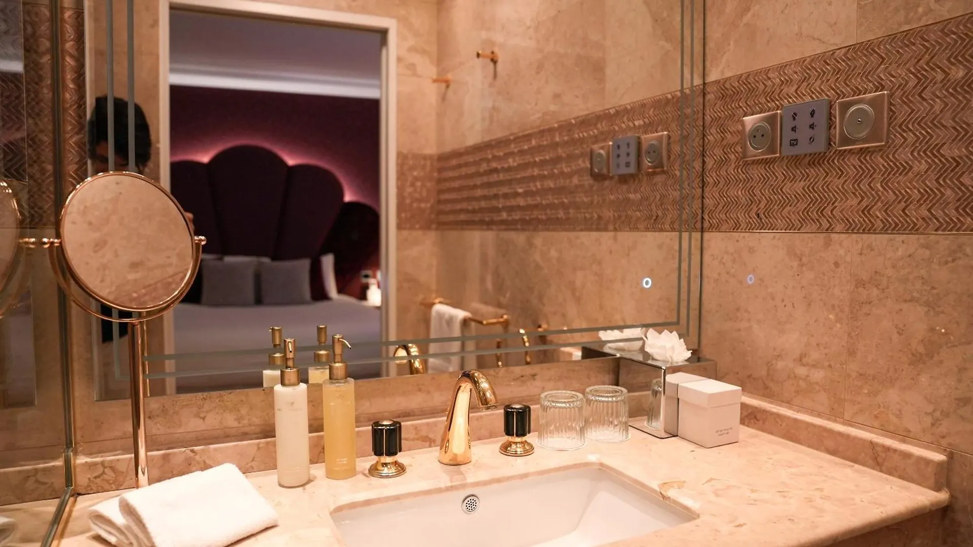Paris J'Adore Hotel & Spa (Adults Only)