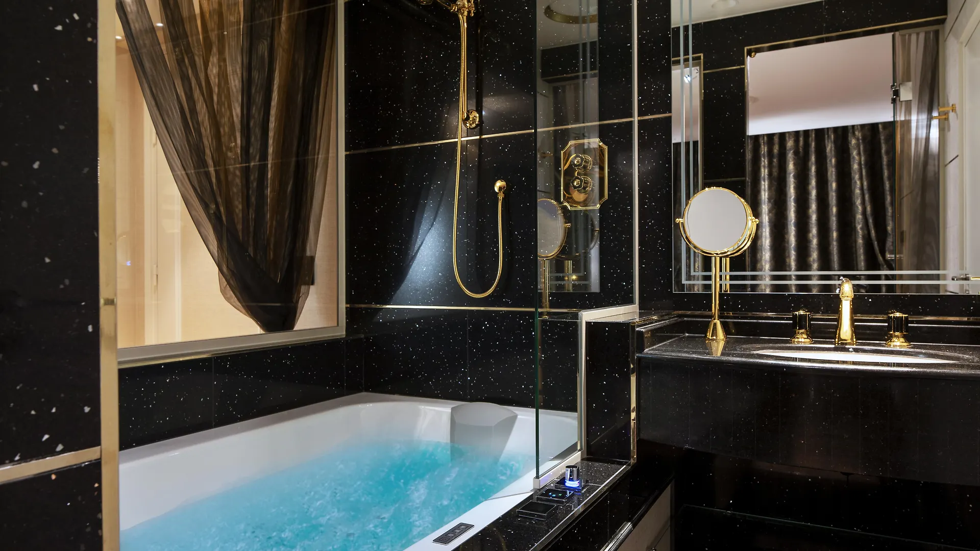 Paris J'Adore Hotel & Spa (Adults Only) 5*,  Франция