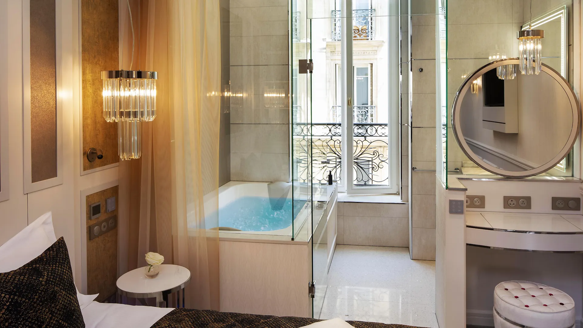 Paris J'Adore Hotel & Spa (Adults Only)